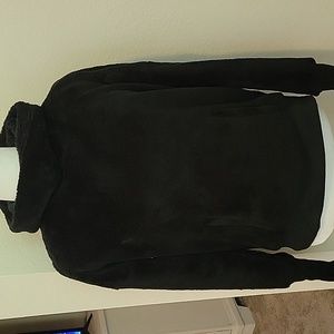 MONDETTA COWL-NECK PLUSH FLEECE PULLOVER....XS